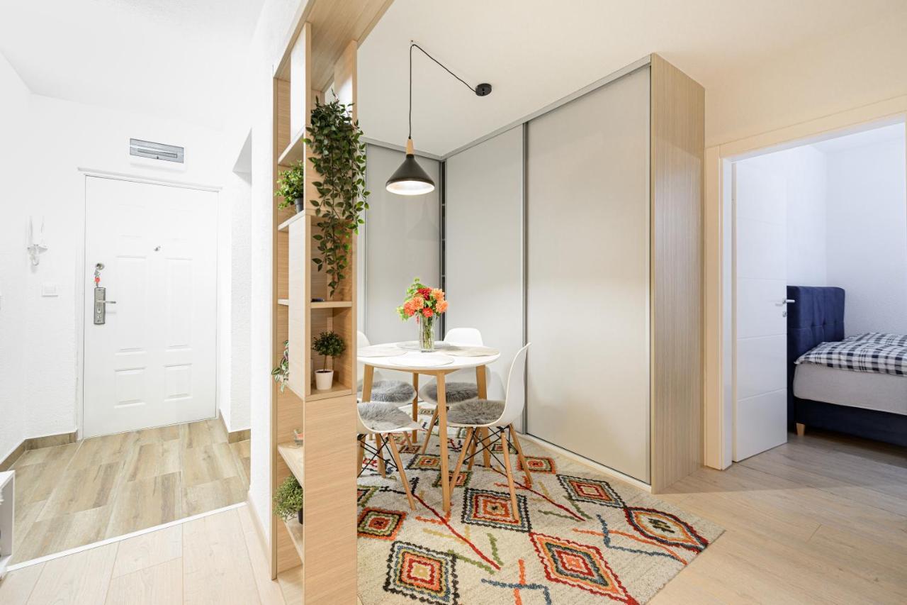 Apartment Una Alipasino With Two Bedrooms SJJ Exterior foto
